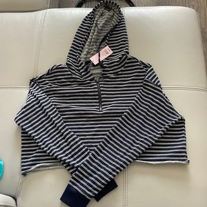 Crop top hoodie